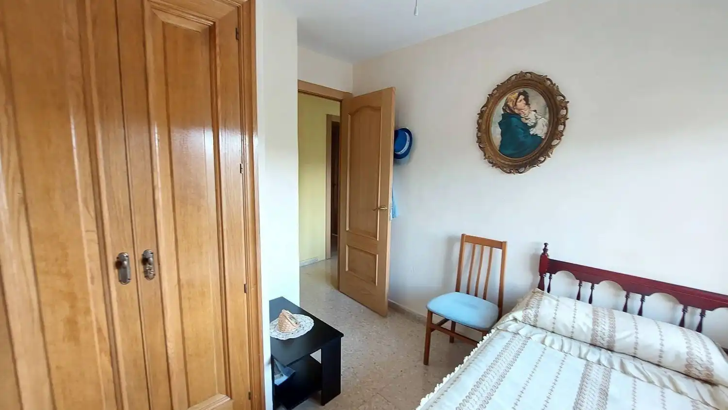 Habitación de Piso en venta en Alicante / Alacant con Aire acondicionado, Calefacción y Jardín privado
