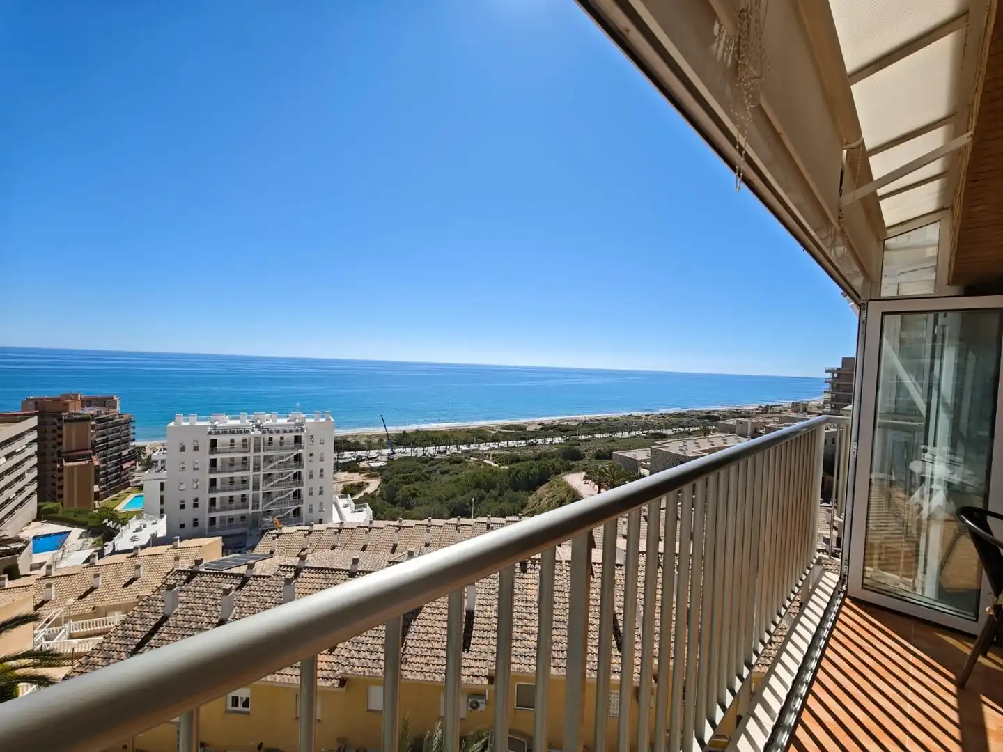 Appartement avec terrasse à louer à Avenida Avenida Costa Blanca