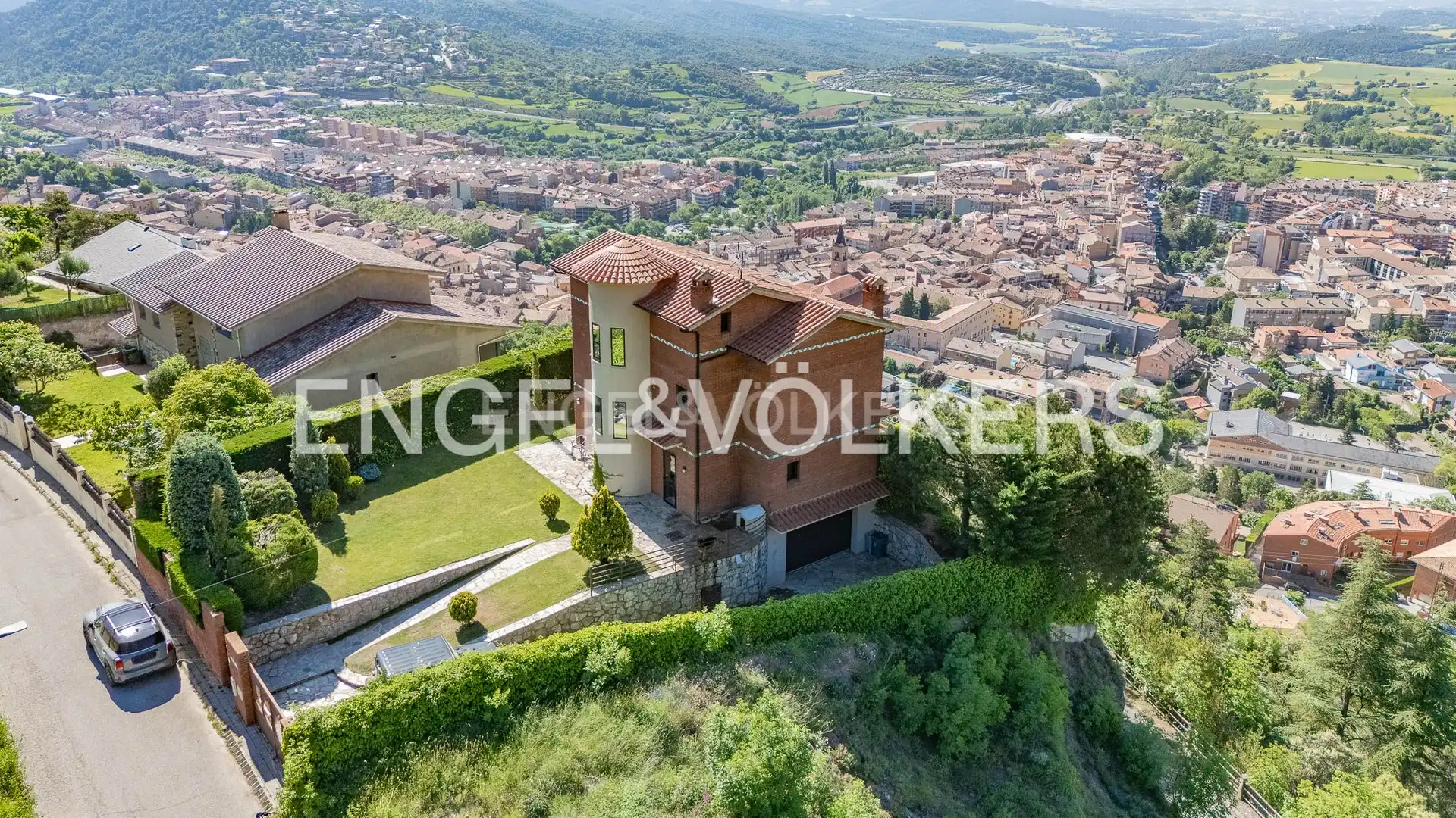 Vista exterior de Casa o chalet en venta en Berga con Calefacción, Jardín privado y Terraza