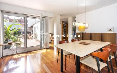 Vista exterior de Àtic en venda en  Barcelona Capital amb Aire condicionat, Calefacció i Terrassa