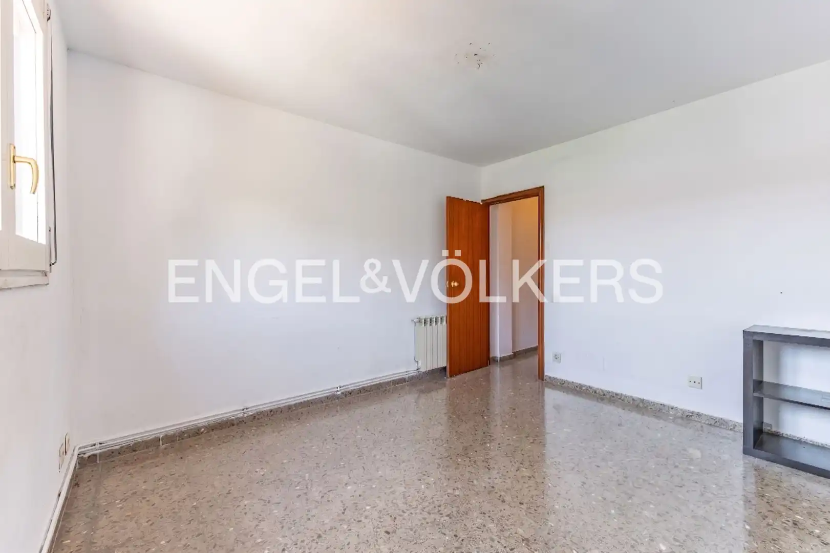 Casa adosada en venta en Ripollet con Calefacción, Jardín privado y Terraza