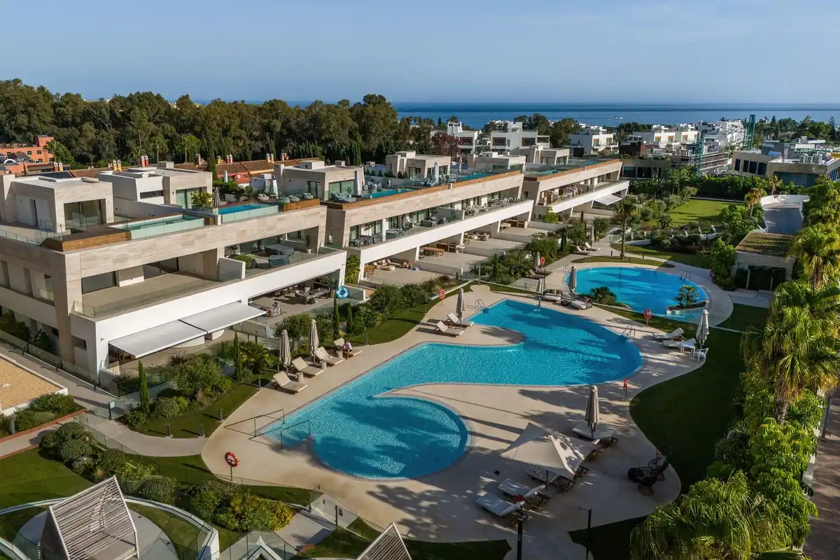 Piscina de Apartament de lloguer en Marbella amb Aire condicionat, Calefacció i Terrassa