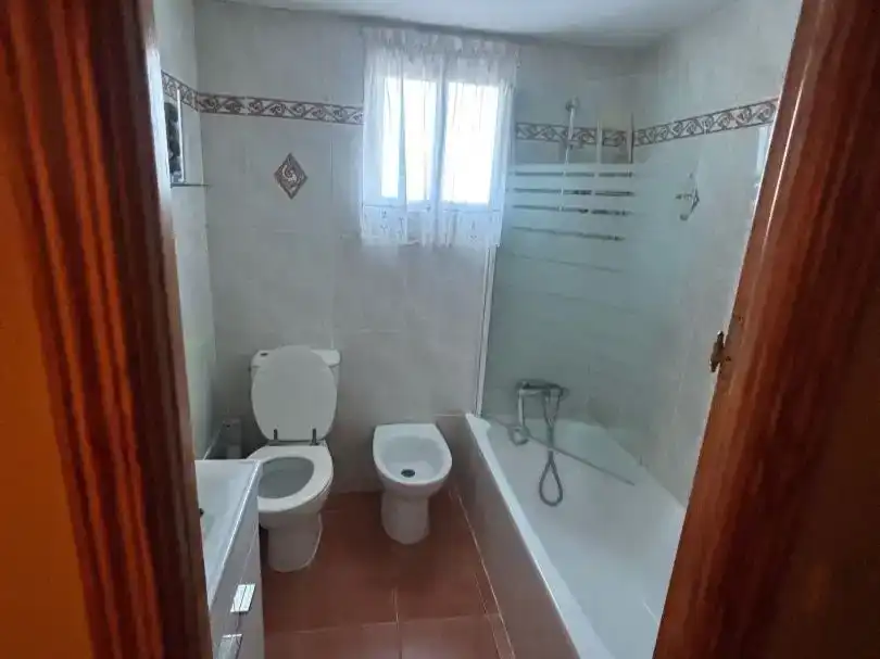 Baño de Casa o chalet en venta en Uceda con Jardín privado, Trastero y Piscina
