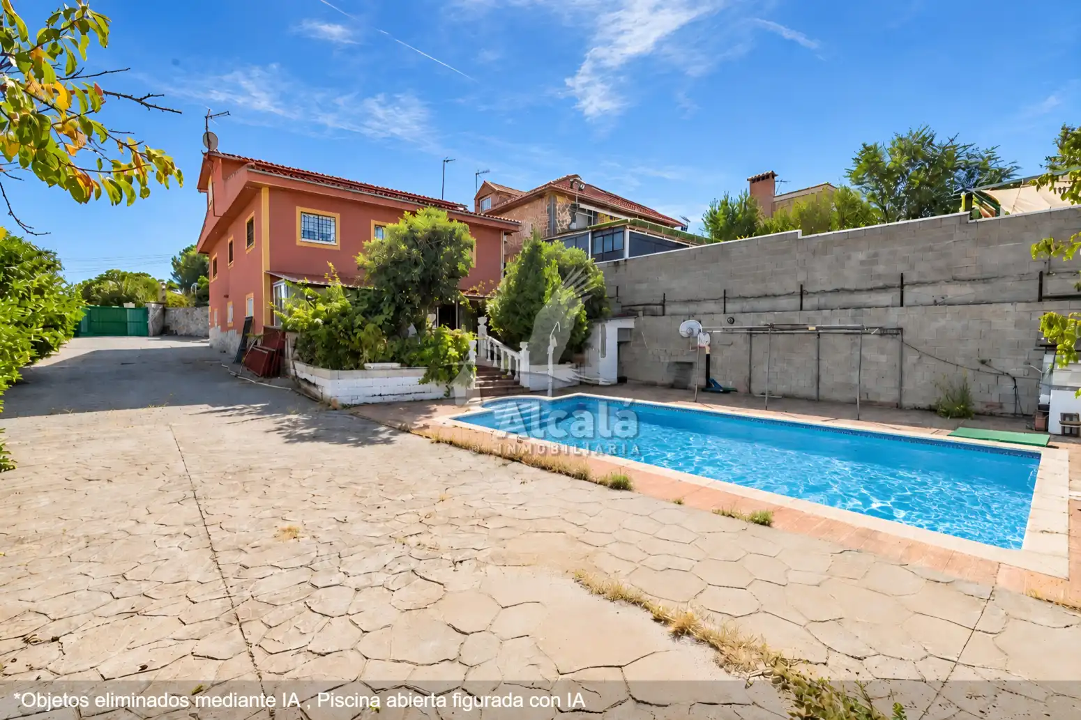 Casa con piscina en venta en Valdeavero