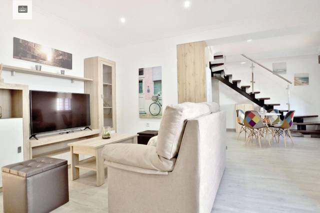 Dúplex en Alquiler en Viñuela - Rescatado