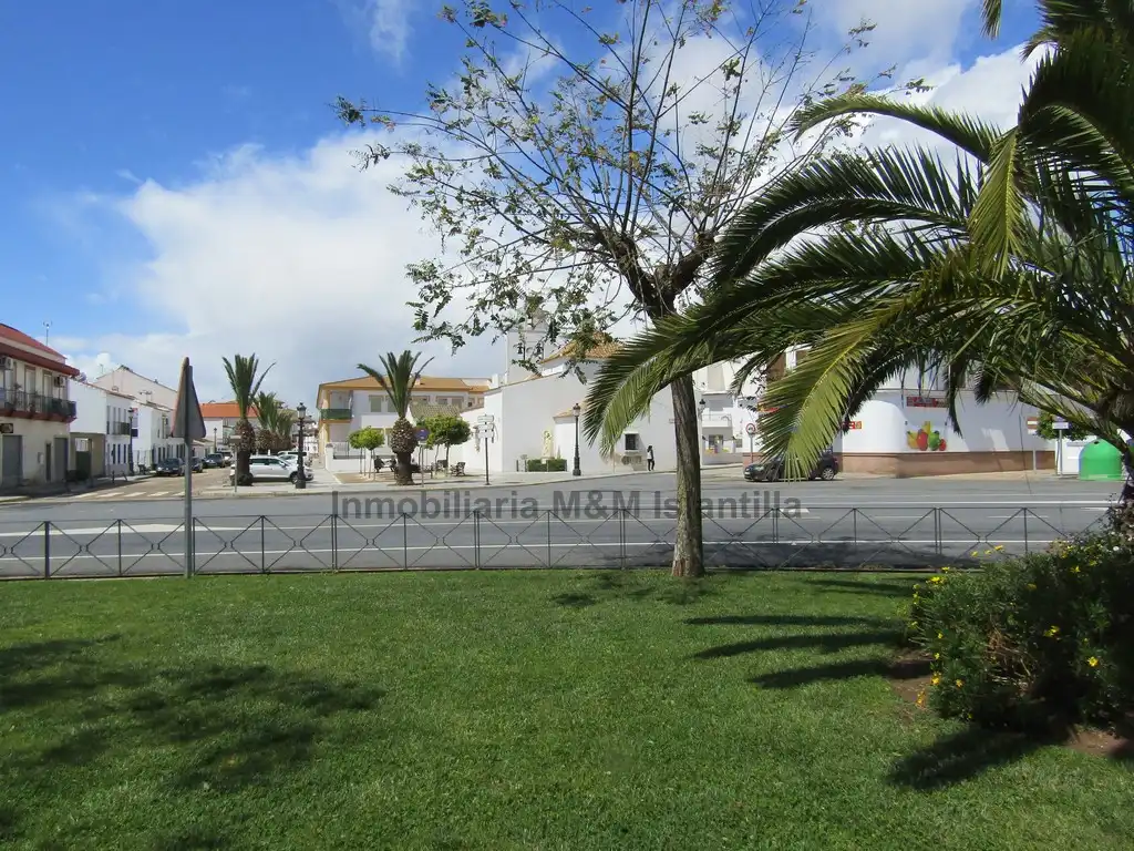 Vista exterior de Piso en venta en Isla Cristina con Aire acondicionado, Terraza y Amueblado