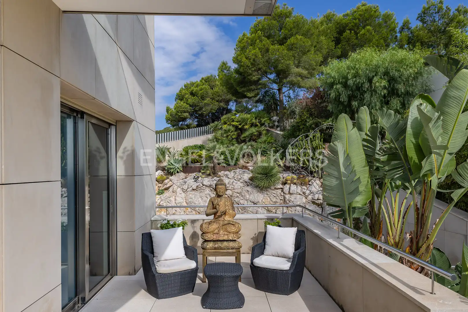Terrassa de Casa o xalet en venda en Sitges amb Aire condicionat, Calefacció i Jardí privat