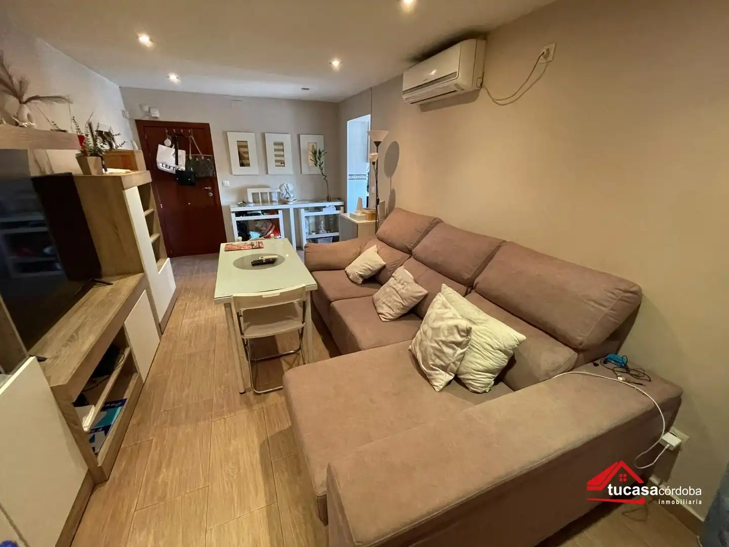 Sala d'estar de Pis en venda en Sur