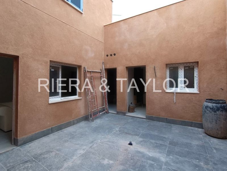 Exterior view of Single-family semi-detached for sale in Manacor