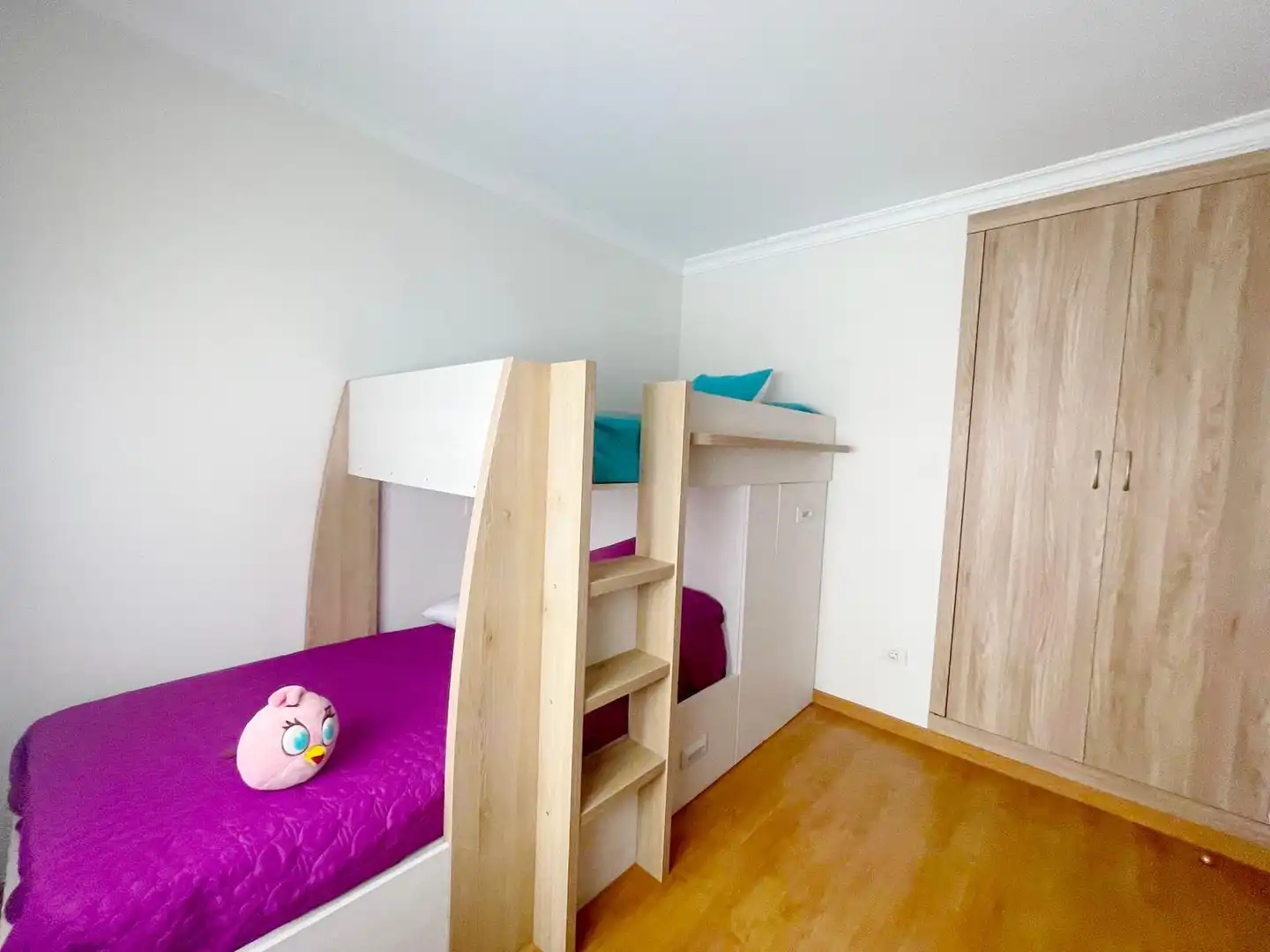 Habitación de Dúplex en venta en Ingenio con Aire acondicionado, Terraza y Trastero