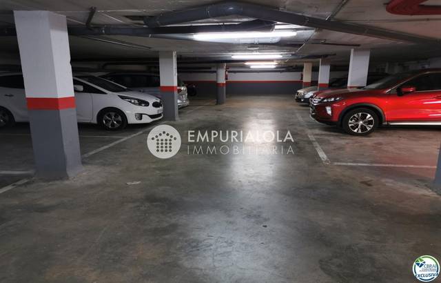 Garaje en Venta en Calle Emmporda, -1 en El Port