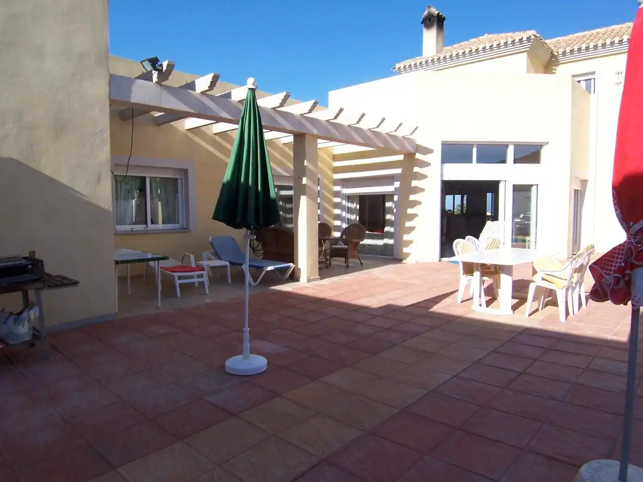 Terrassa de Casa o xalet en venda en Cartagena amb Calefacció, Jardí privat i Terrassa