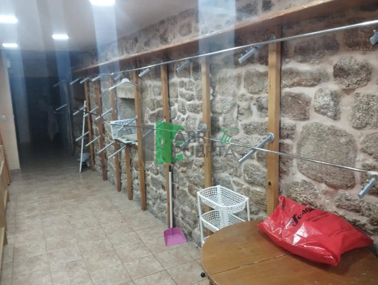 Local comercial de lloguer a Casco Viejo, imagen 5