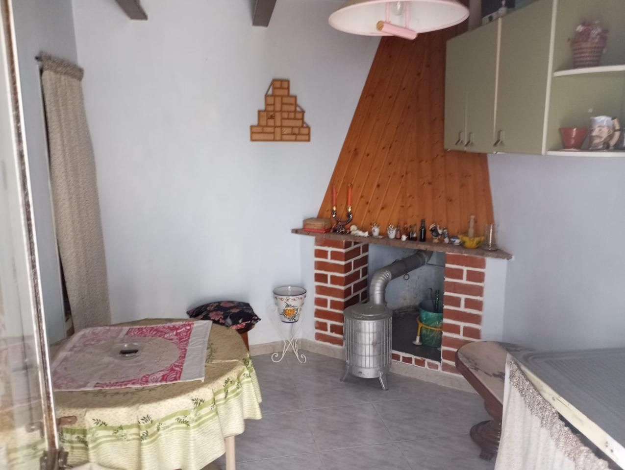 Kitchen of House or chalet for sale in Bello  with Private garden, Terrace and Furnished