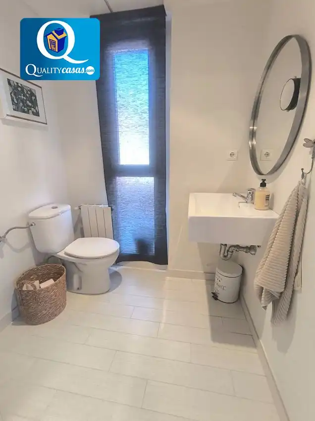 Bathroom of Houses for sale in Mutxamel  with Air Conditioner, Heating and Terrace