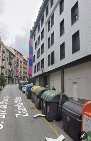 Local comercial en Alquiler en ZABALA en Miribilla