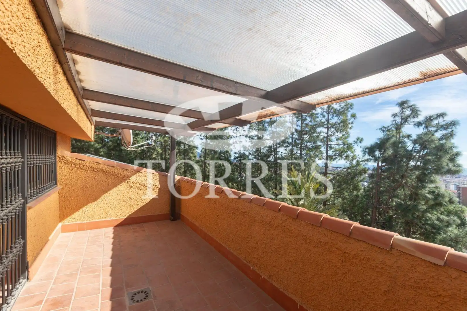 Terrasse von Haus oder Chalet zum Verkauf in Málaga mit Klimaanlage, Heizung und Privatgarten