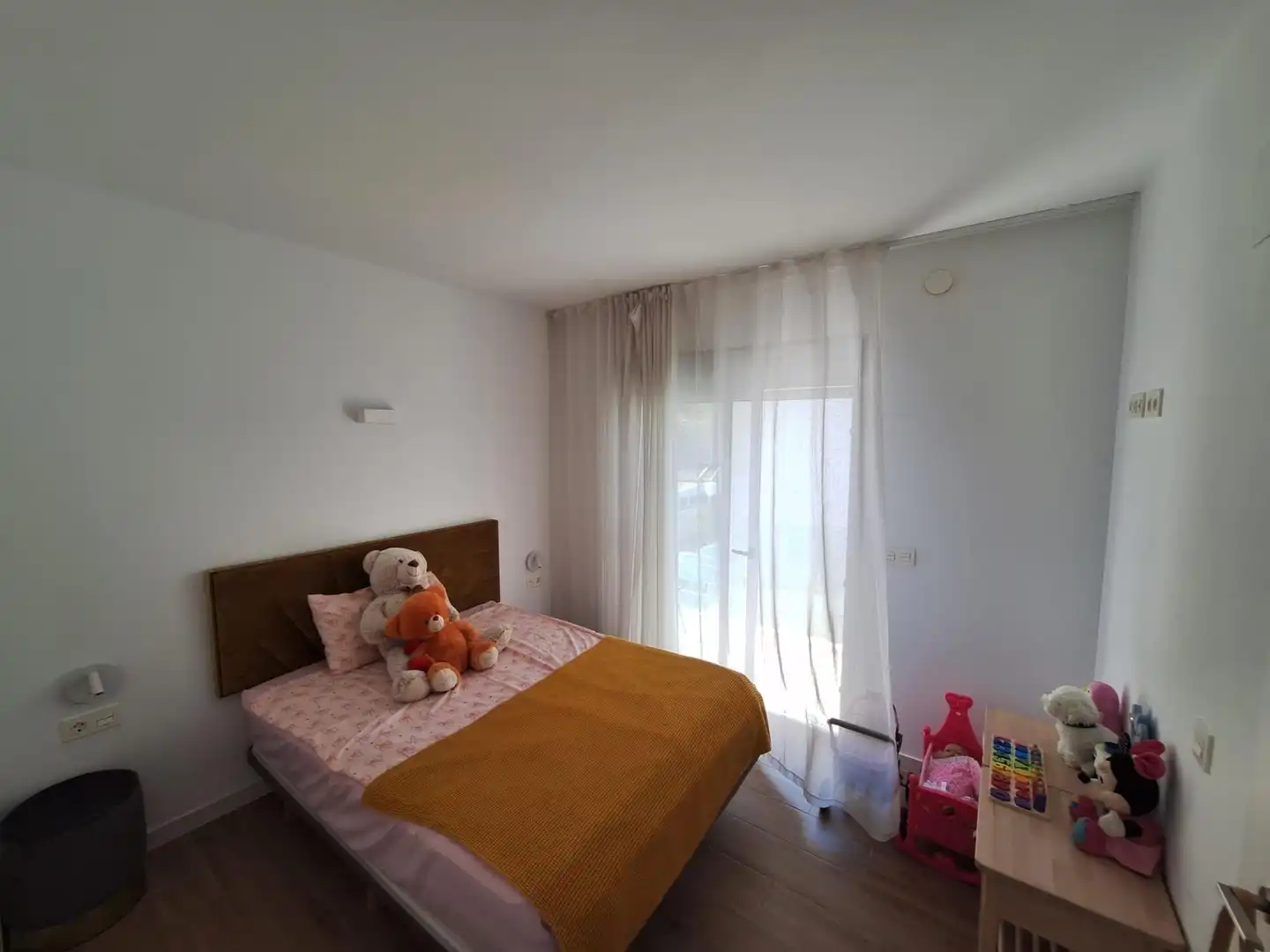 Dormitori de Casa o xalet en venda en Torrevieja amb Aire condicionat, Calefacció i Jardí privat
