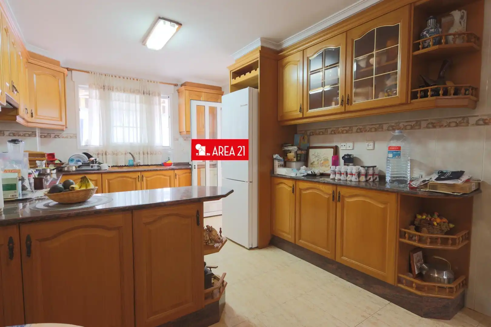 House with terrace for sale in Núcleo Urbano, imagen 4