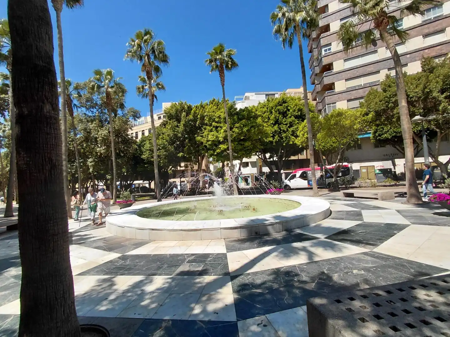 Local comercial en alquiler en Calle General Segura, imagen 7