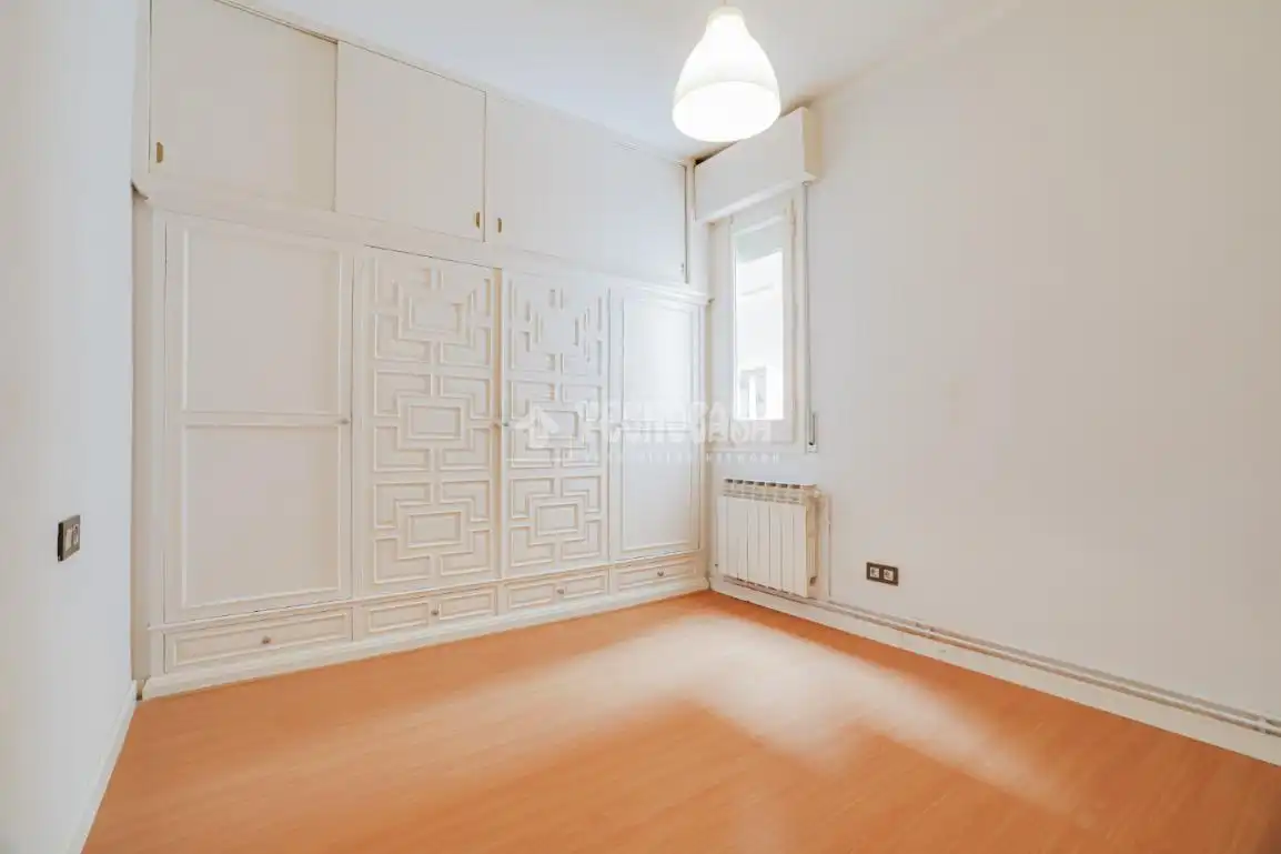 Habitación de Piso en venta en Barcelona con Aire acondicionado, Calefacción y Trastero