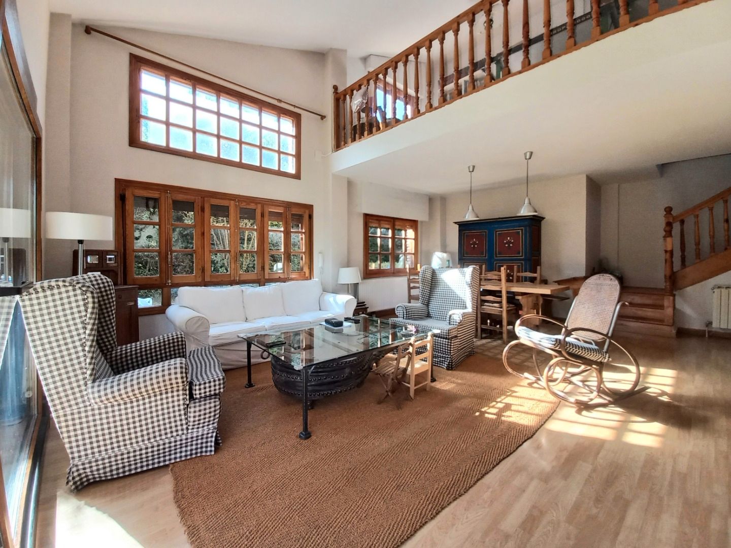 Sala d'estar de Casa o xalet en venda en Sarracín amb Calefacció, Jardí privat i Parquet