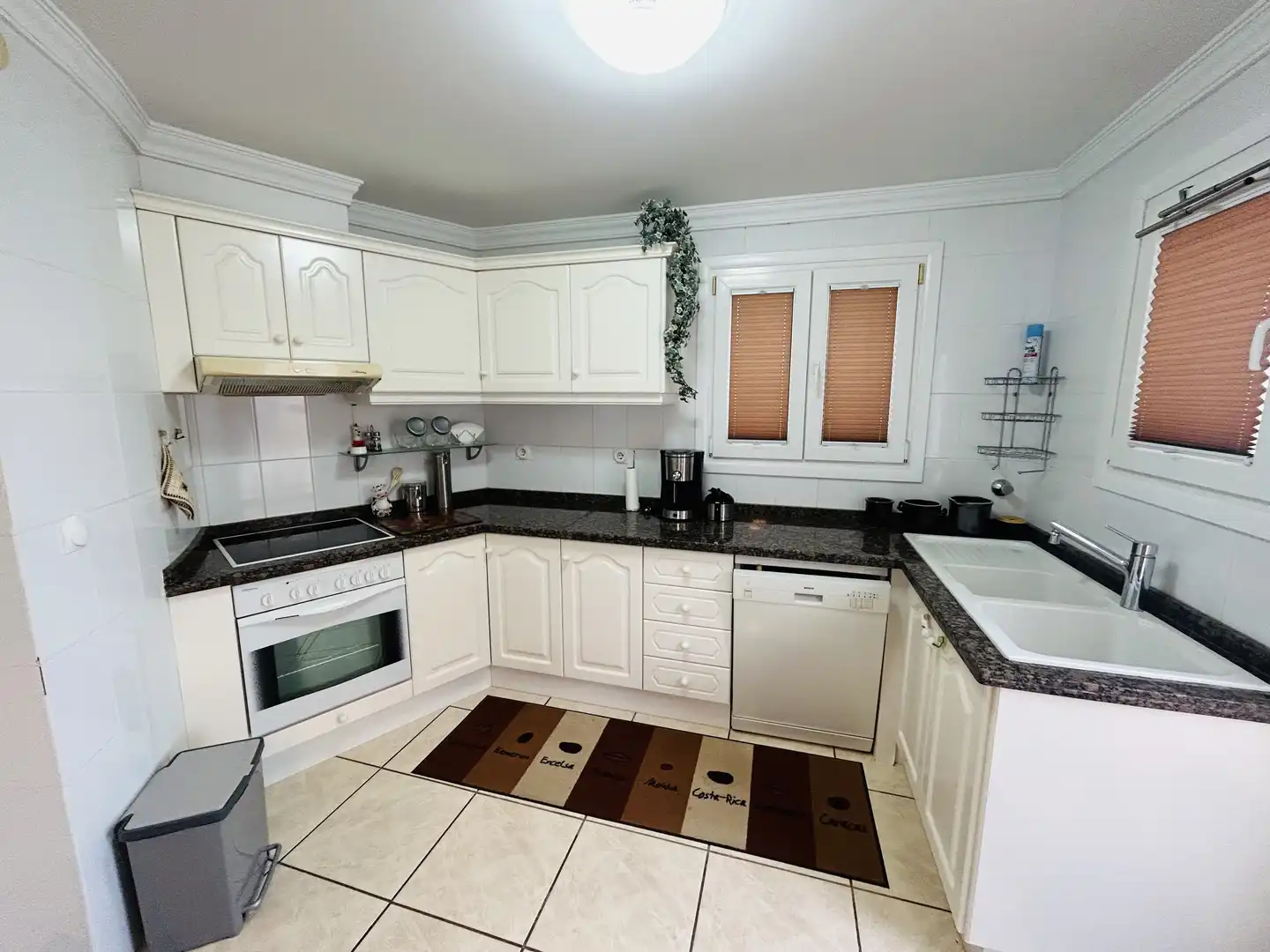 Kitchen of Houses for sale in Dénia  with Air Conditioner, Private garden and Terrace