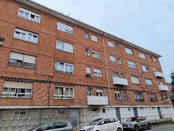 Piso en Venta en  Francisco Iturrino, 3 en Alisal - San Román