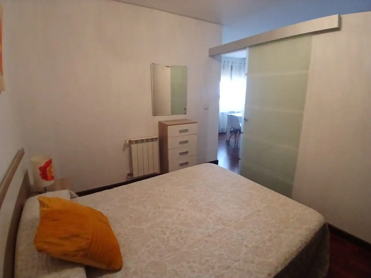 Schlafzimmer von Wohnungen zur Miete in Valdepeñas mit Klimaanlage, Heizung und Parkett