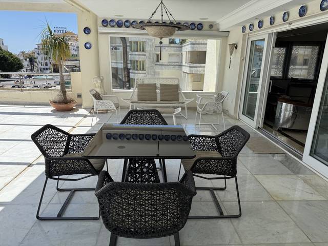 Piso en Venta en Avenida Playas del Duque, 2 en Puerto Banús