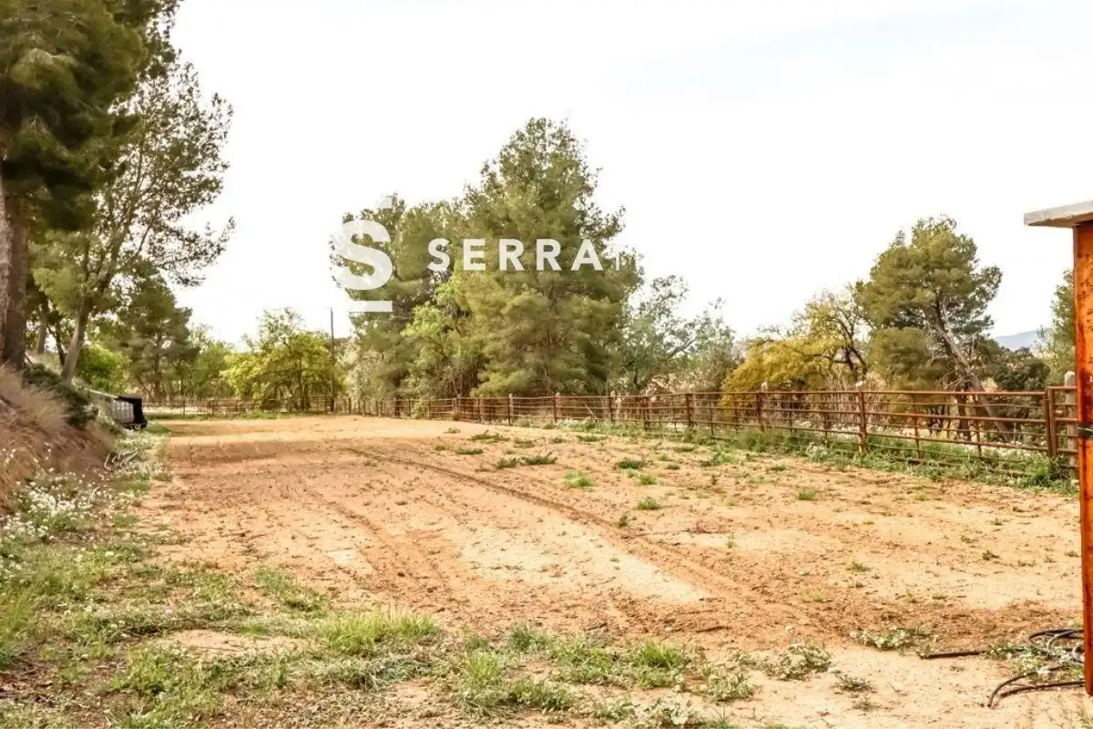 Casa o xalet en venda en Font-rubí amb Jardí privat