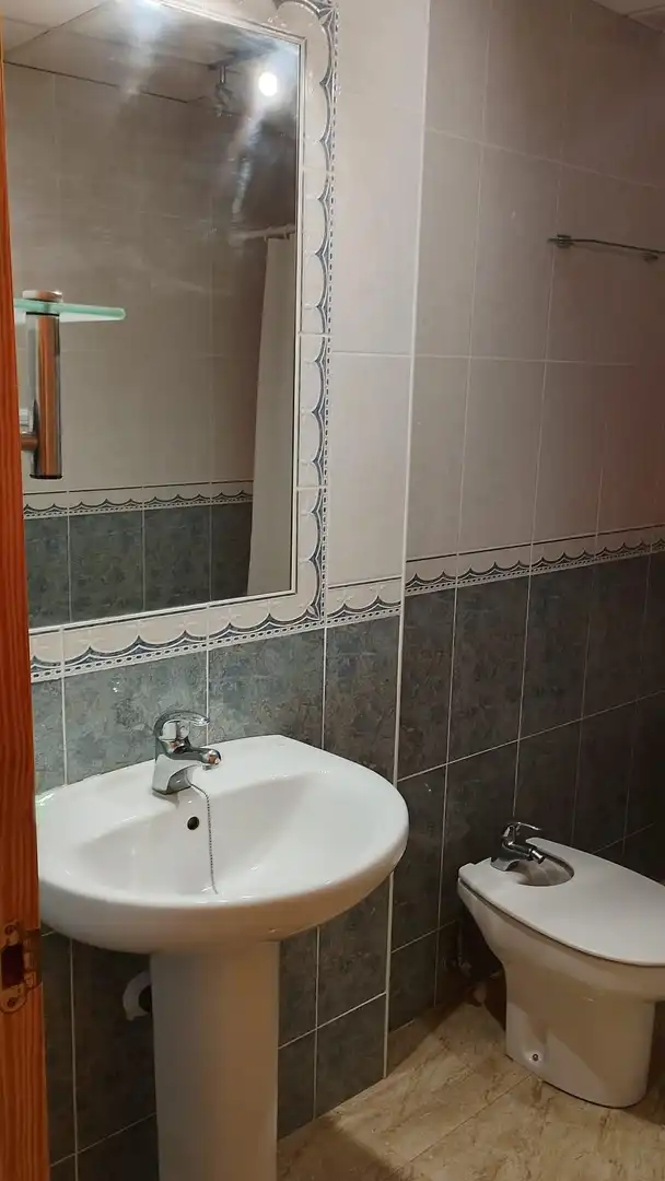 Baño de Planta baja en venta en La Unión con Aire acondicionado, Trastero y Amueblado