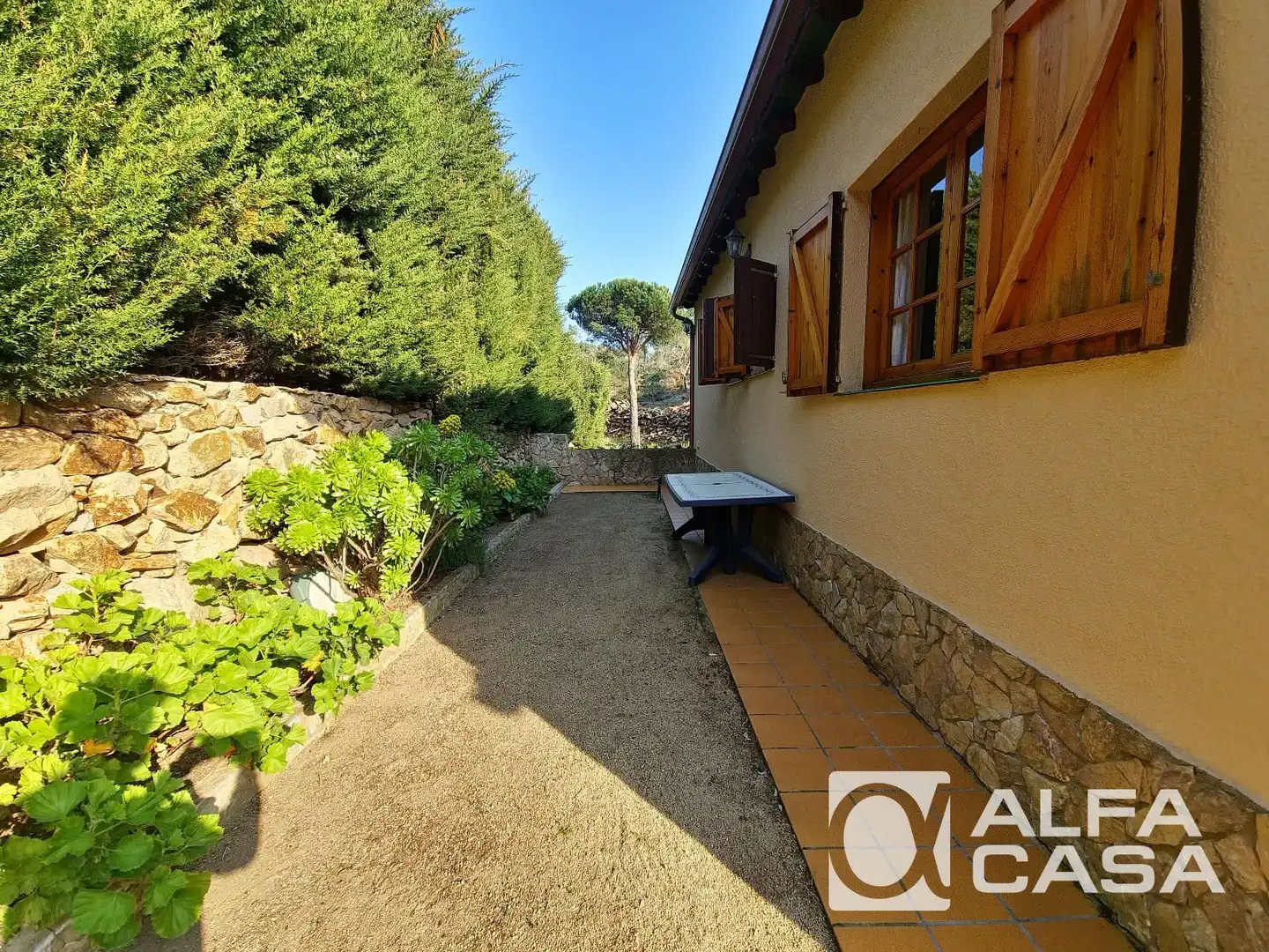 Garden of Houses for sale in Lloret de Mar  with Air Conditioner, Heating and Parquet flooring