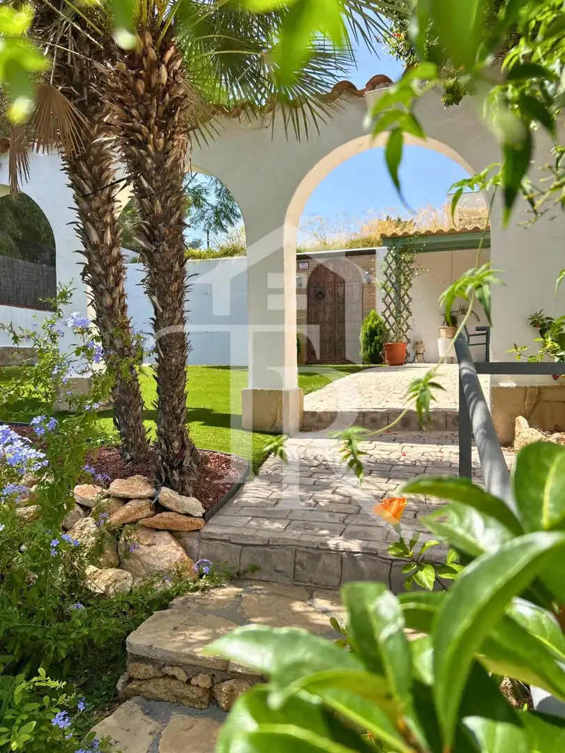Garden of Houses for sale in Roda de Berà  with Air Conditioner, Heating and Private garden