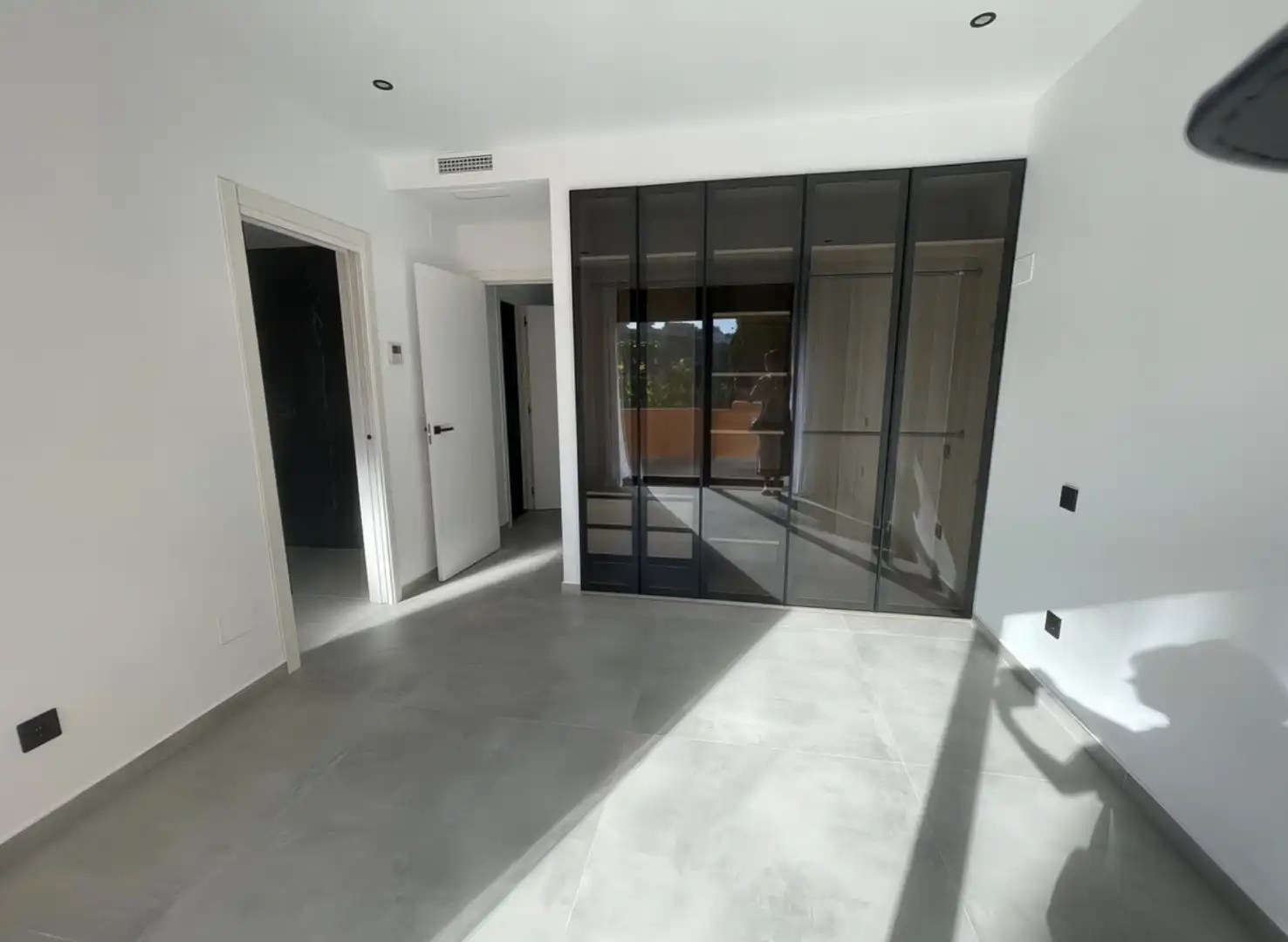 Casa adosada en venta en Benahavís con Aire acondicionado, Calefacción y Jardín privado