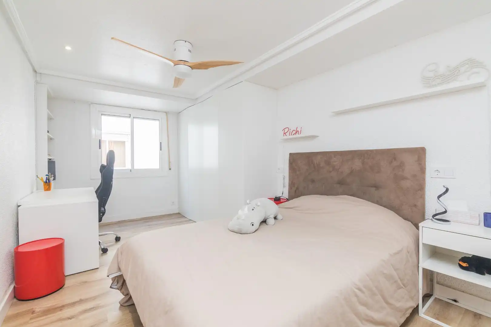 Habitación de Piso en venta en Elche / Elx con Aire acondicionado y Balcón