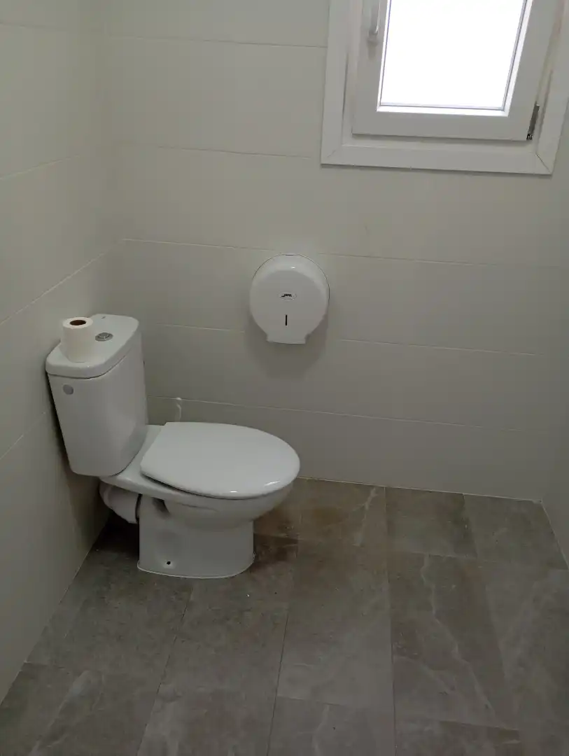 Bathroom of Office for rent in Valladolid
