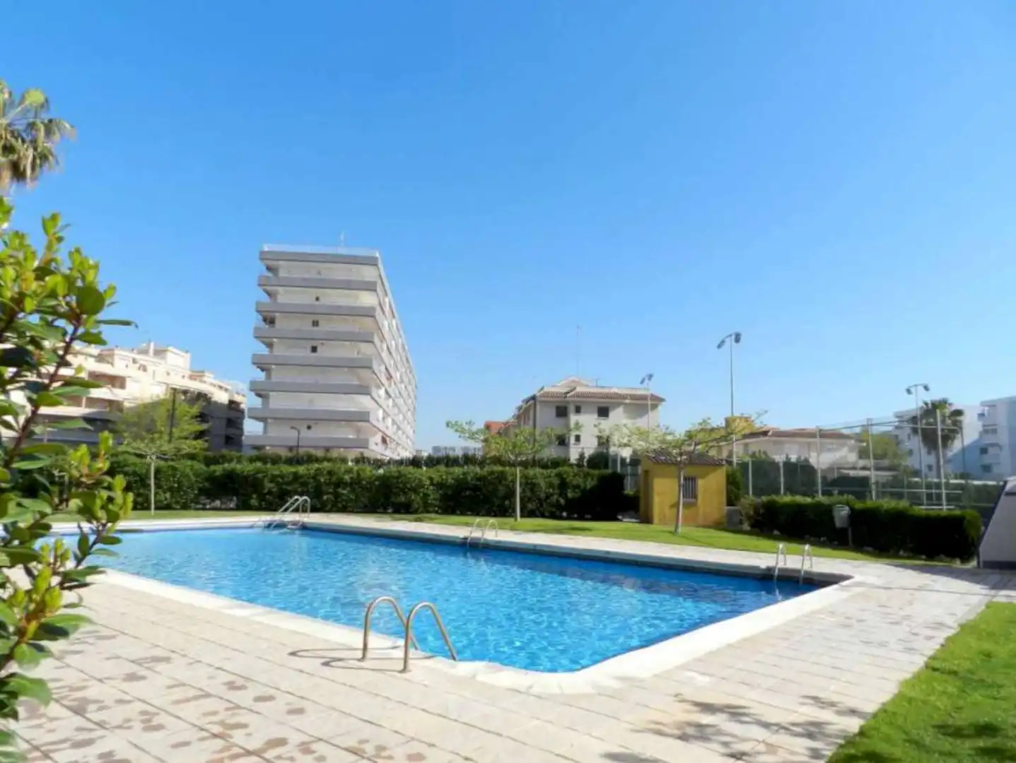 Swimming pool of Apartments for rent in Canet d'En Berenguer  with Terrace, Furnished and Community pool
