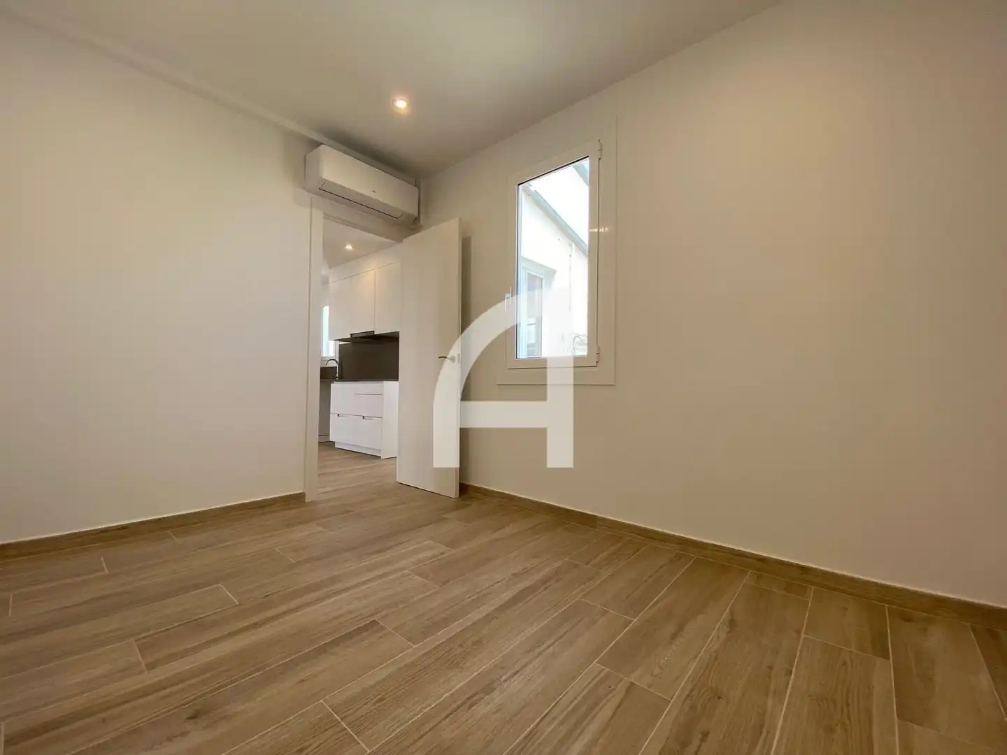 Bedroom of Attic for rent in Eixample