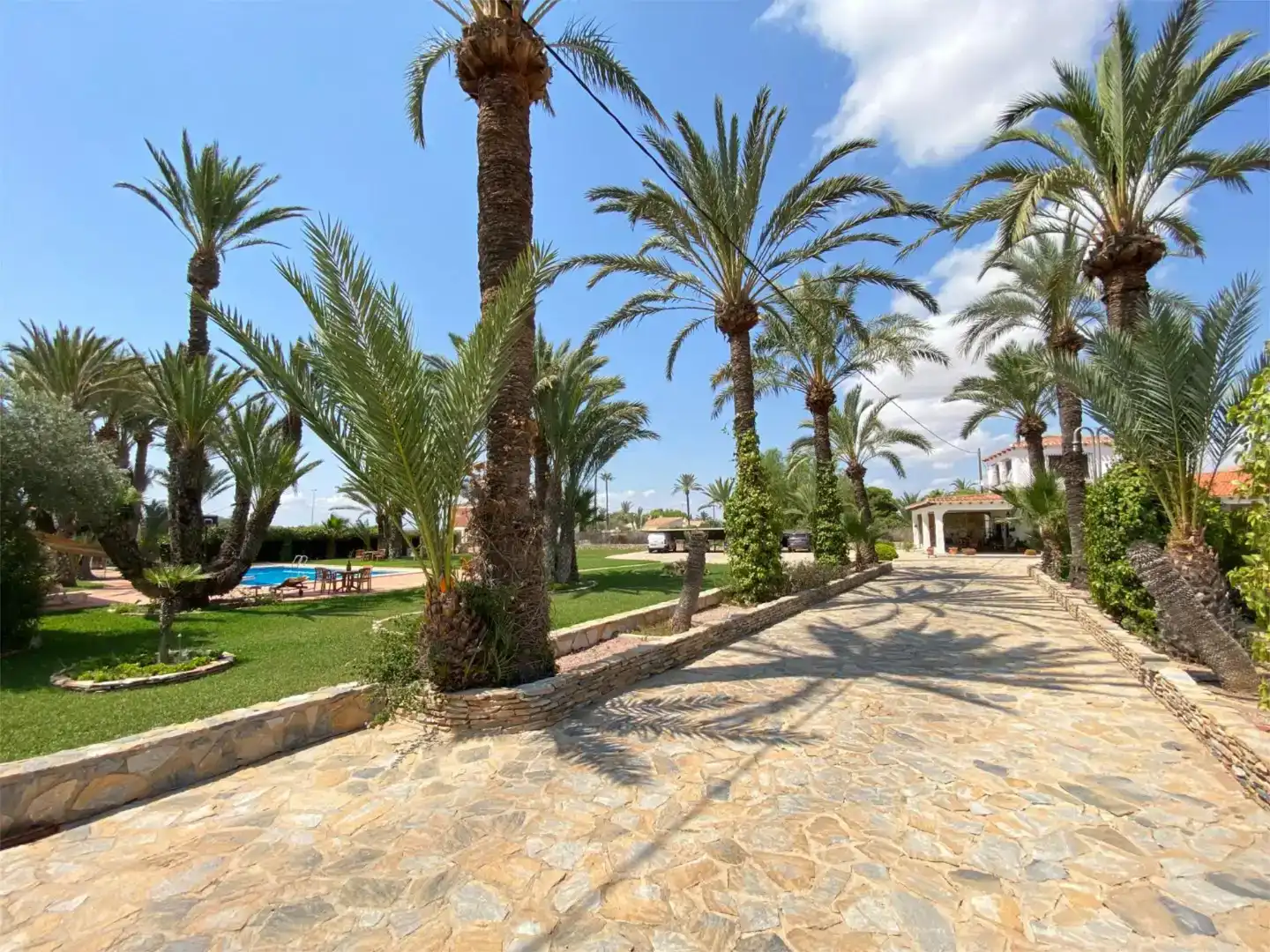 Vista exterior de Casa o xalet en venda en Santa Pola amb Aire condicionat i Piscina