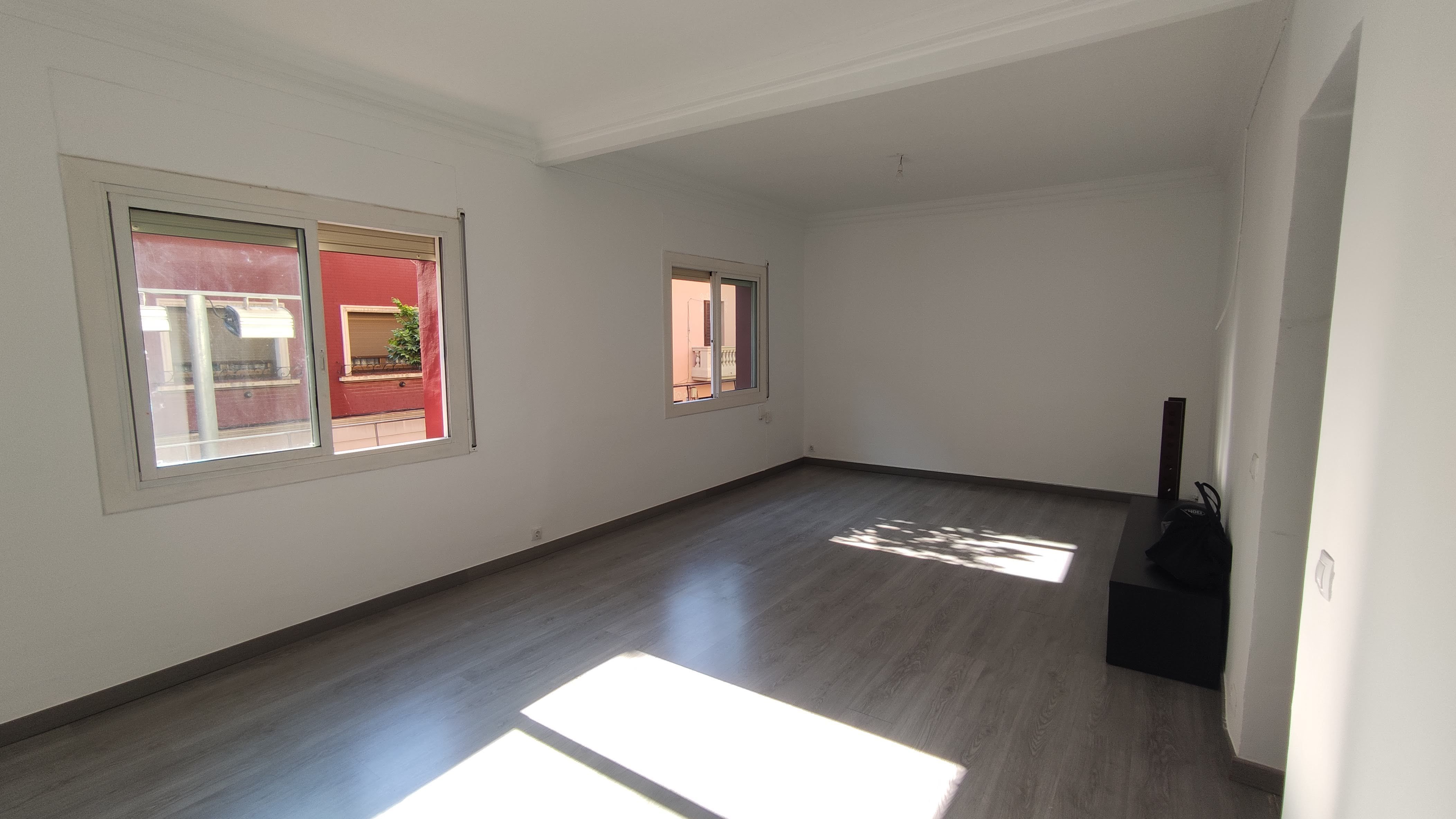 Living room of Flat to rent in  Barcelona Capital  with Heating, Parquet flooring and Oven