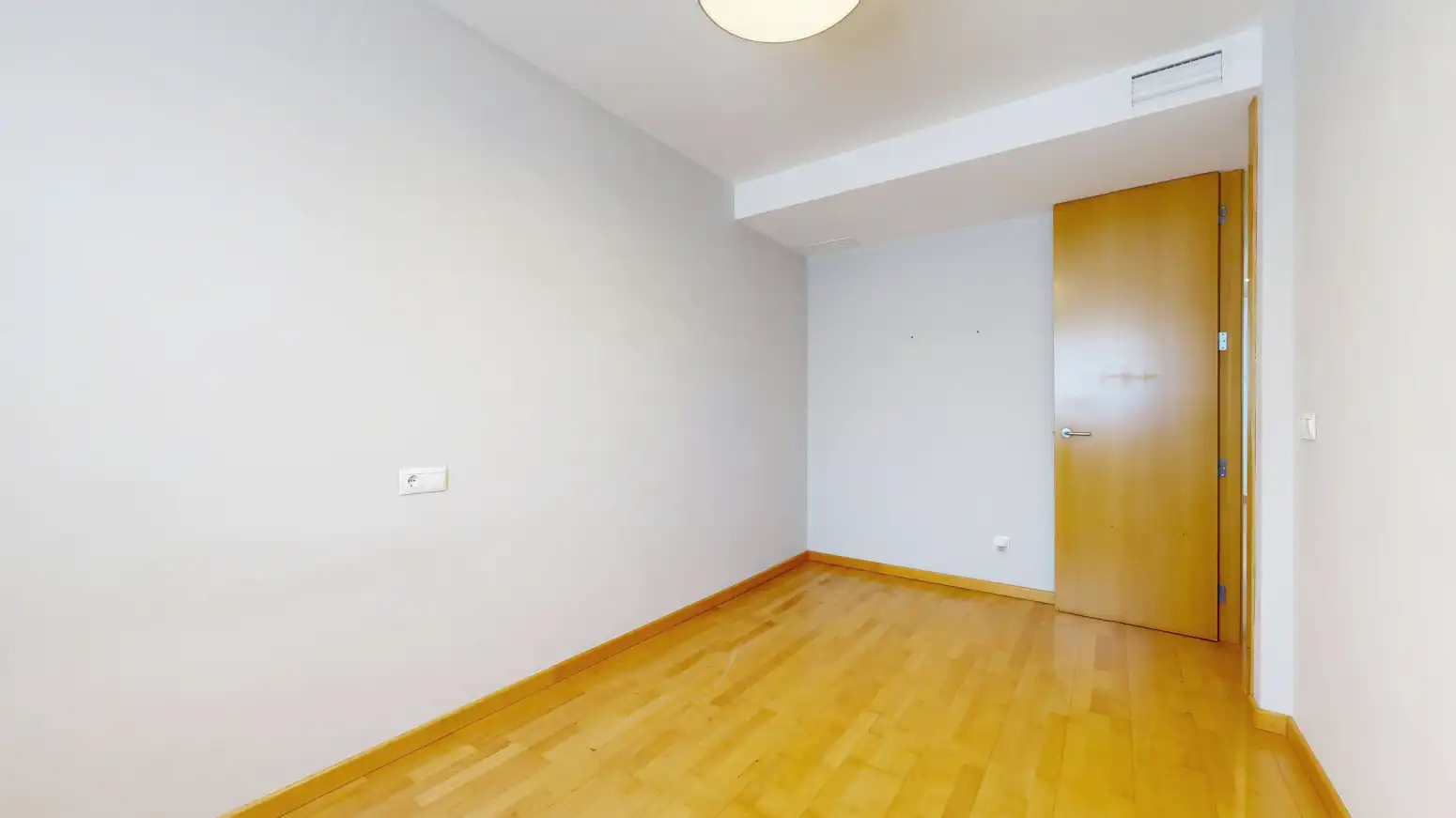 Dormitori de Casa adosada en venda en Torrent amb Aire condicionat, Calefacció i Parquet