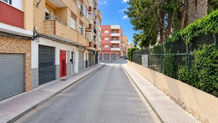 Local commercial à vendre à Avenida JUAN VIÑEGLA ESCOLAR, imagen 2