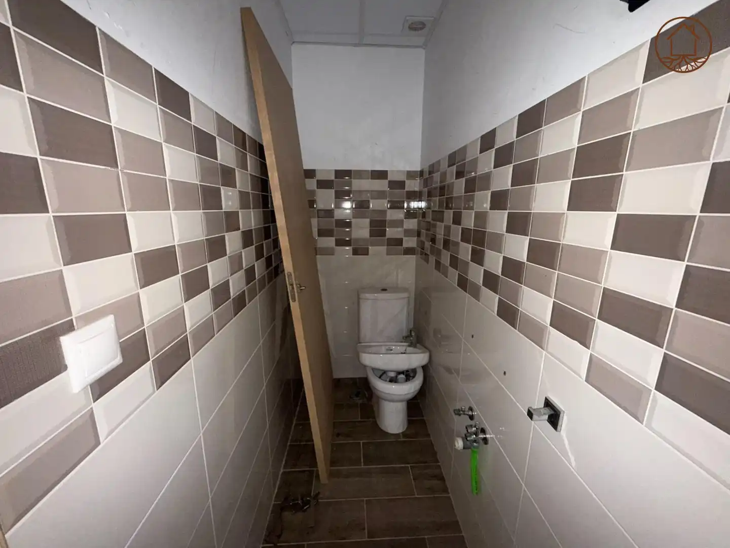 Badezimmer von Geschaftsraum zum Verkauf in Elche / Elx