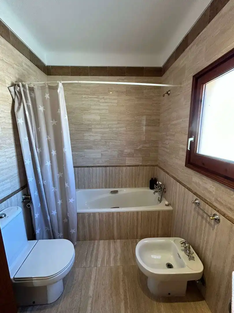 House with pool for sale in Requesens, imagen 25