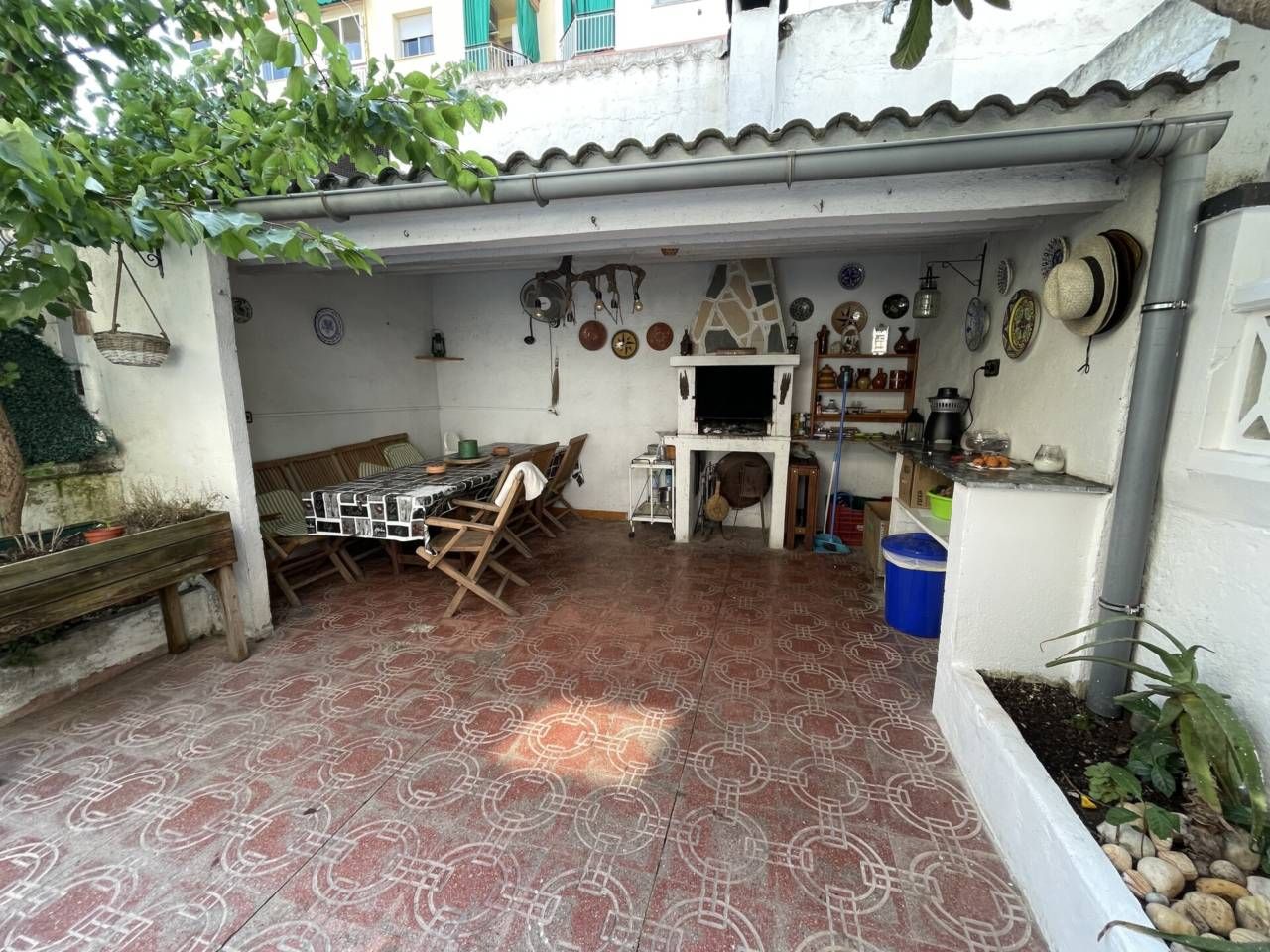 Cuina de Casa adosada en venda en Rubí amb Calefacció, Jardí privat i Terrassa