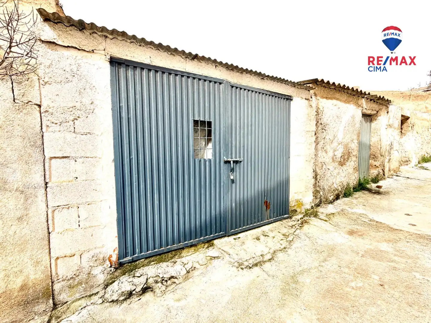 Exterior view of Houses for sale in Cúllar