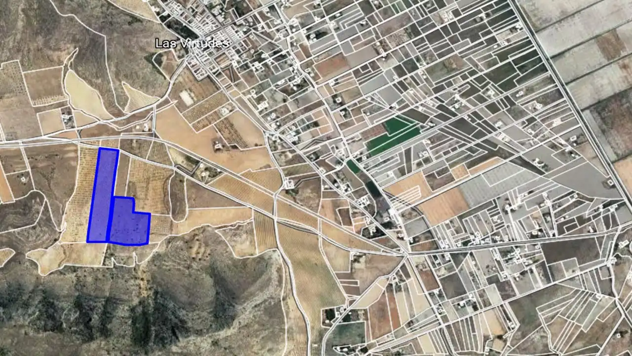 Rural land for sale in PL 20