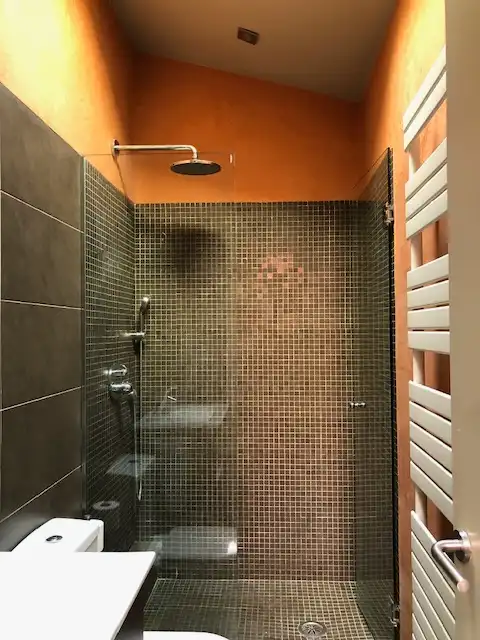 Badezimmer von Country house zur Miete in Sant Andreu de Llavaneres mit Heizung, Parkett und Terrasse