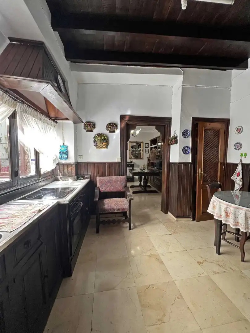 Cuina de Casa o xalet en venda en Estepa amb Terrassa, Traster i Piscina